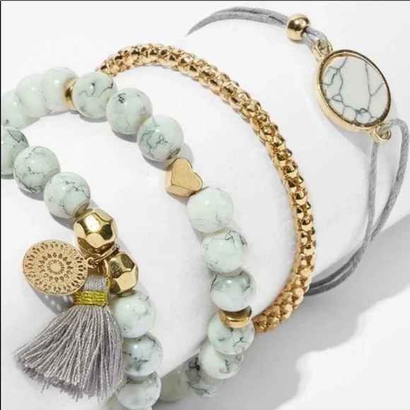 Jewelry - Boutique Mix n Match 4 Bracelets Grey/Gold OSFM